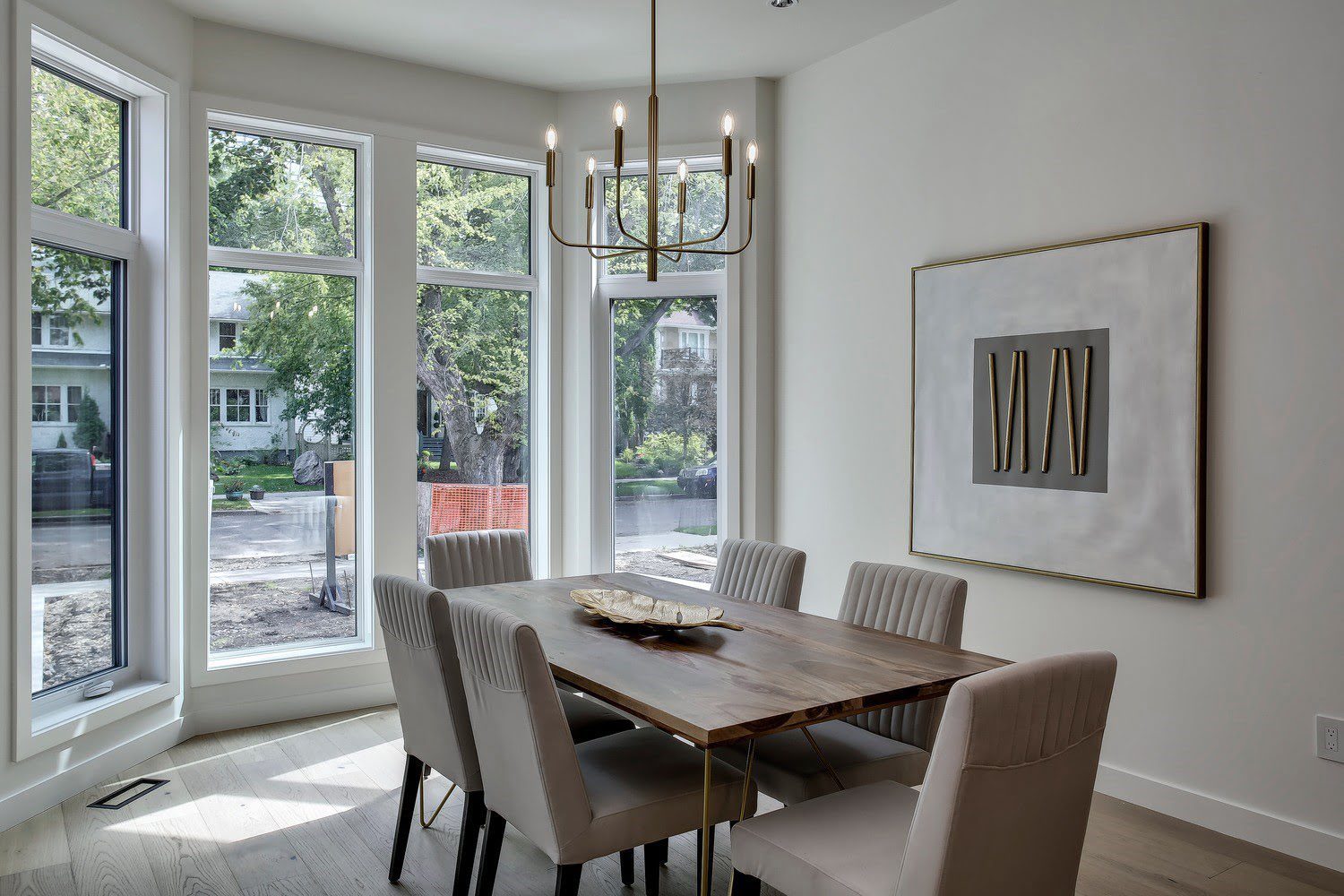 bay dining room windows